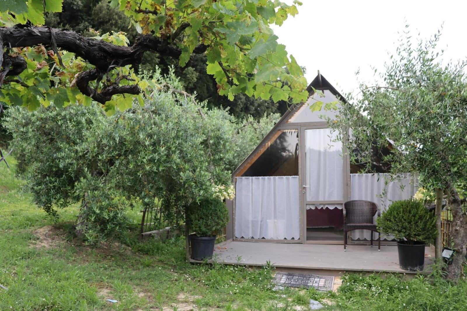Cevoli Country Resort Lari Exterior foto