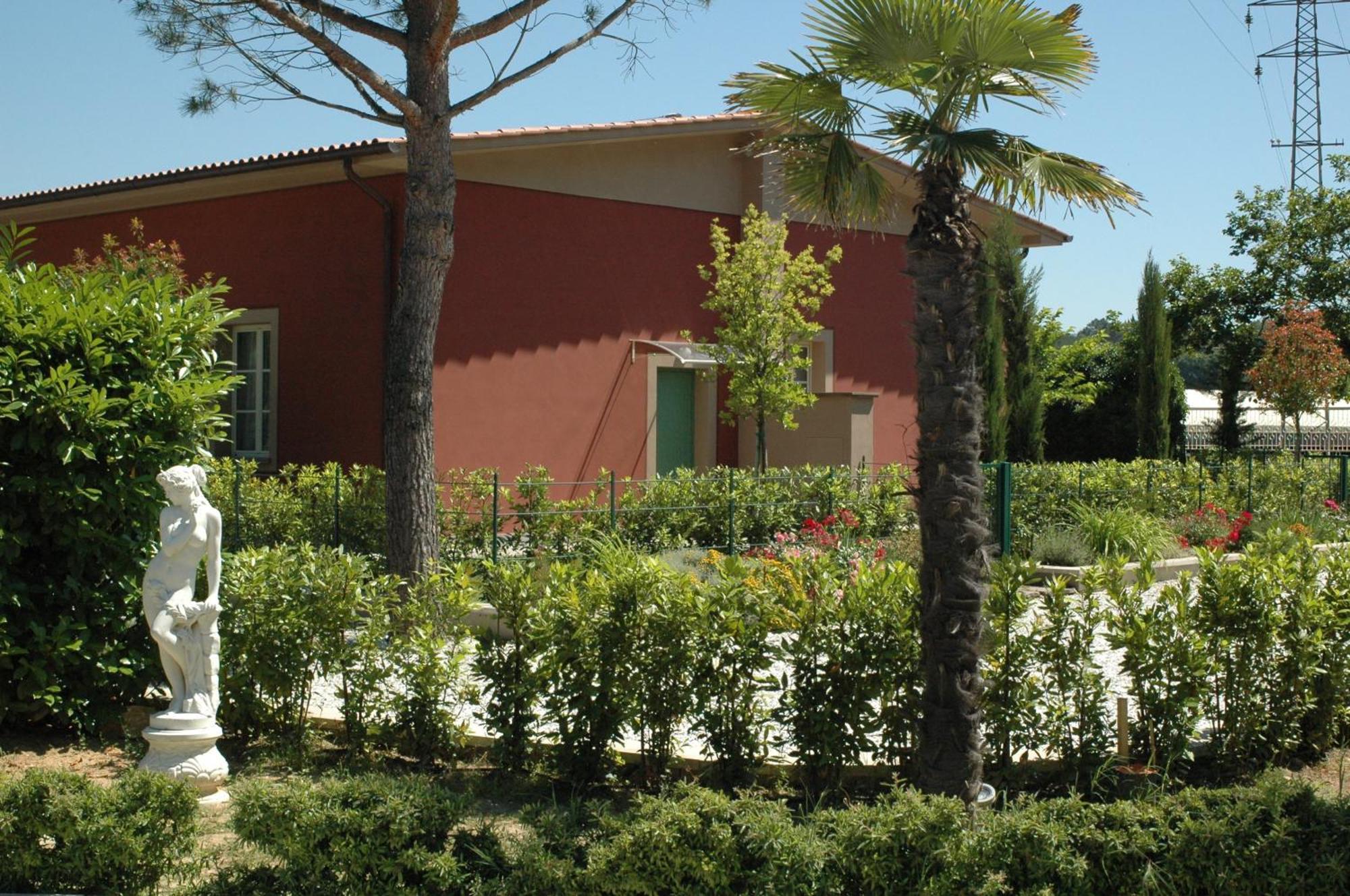 Cevoli Country Resort Lari Exterior foto