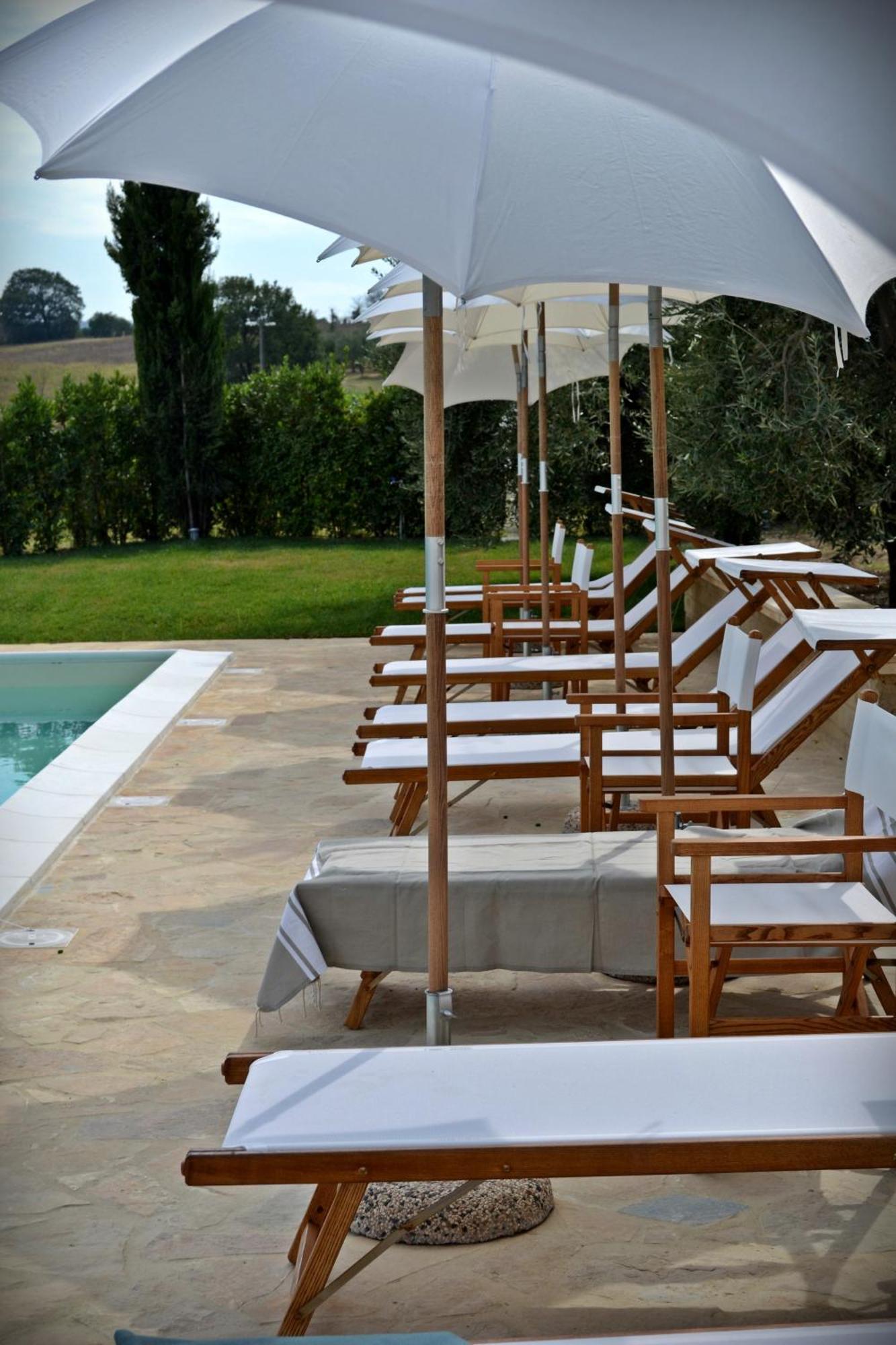 Cevoli Country Resort Lari Exterior foto